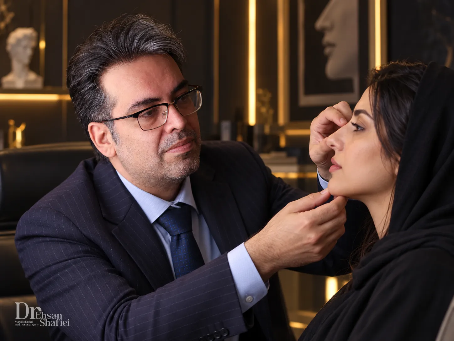 ارزیابی تناسب بینی و چانه در مشاوره جراح فک و صورت